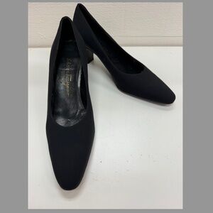 Salvatore Ferragamo Classic Black Pumps Heels, Size: 8 B, Good Condition